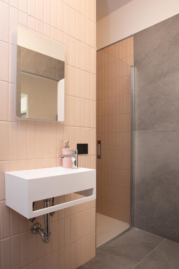 Exclusive Guest House - Fiera Milano Rho Ngoại thất bức ảnh